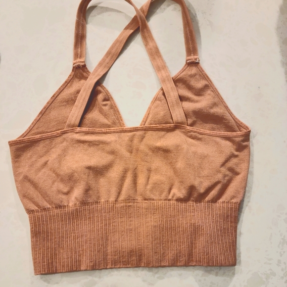 NEW Free People Movement Good Karma V Neck Crop Sports in Tan/Sand M/L - Picture 2 of 14